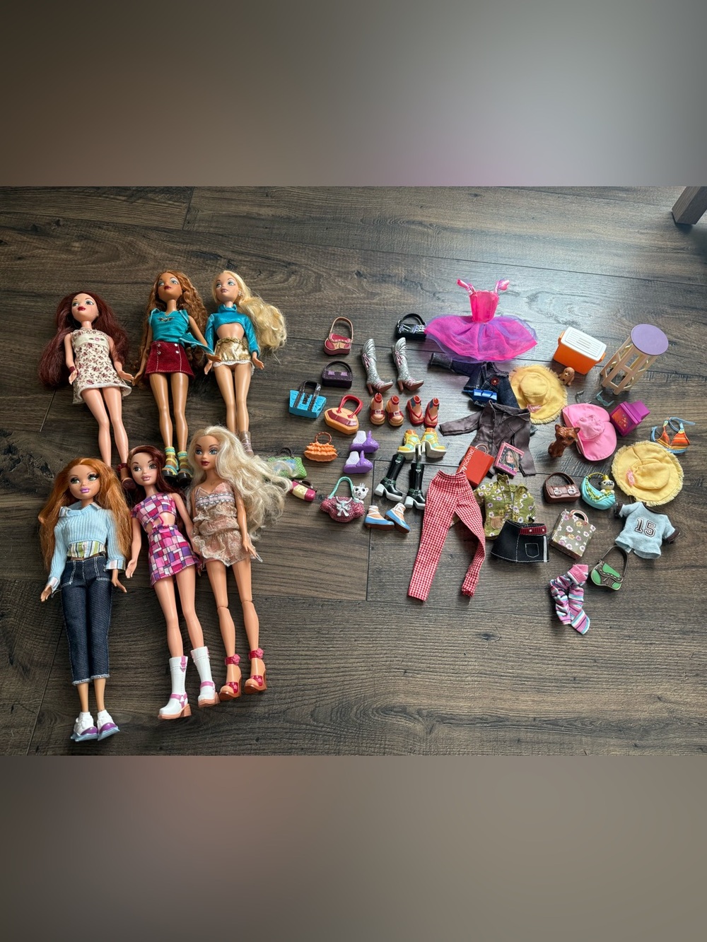 Vintage Mattel My Scene Barbie Fashion Doll 6 dolls & 42 Clothes Shoes Bags Hats